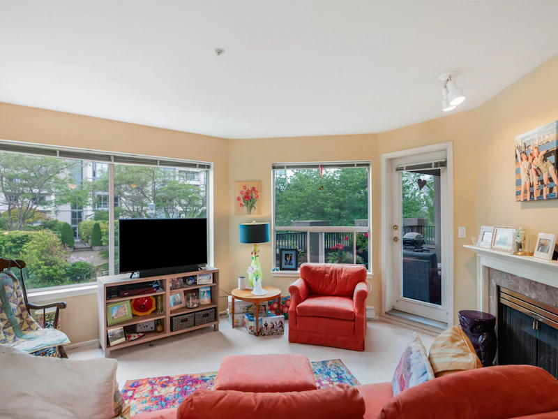 209 - 525 Wheelhouse Square, Vancouver BC V5Z 4L8