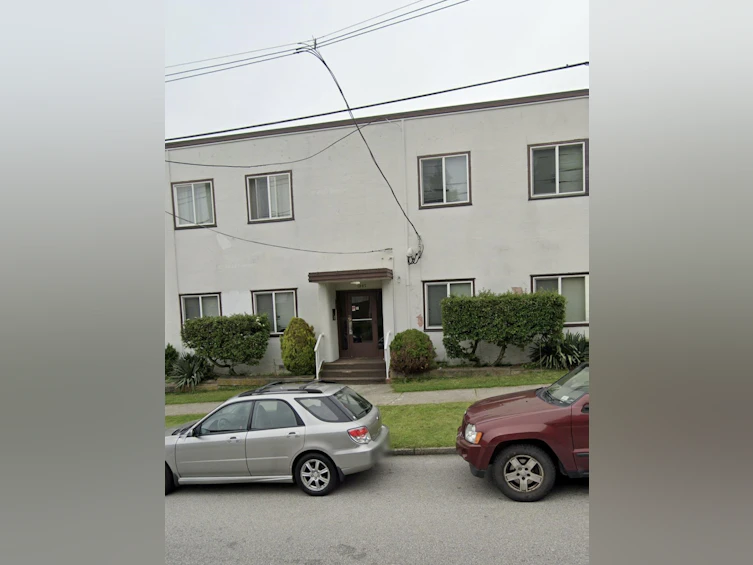 1007 Sixth Avenue, New Westminster, BC, V2S 0M4