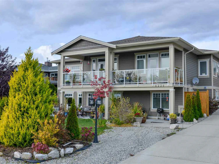 6226 Mika Road, Sechelt, BC, V0N 3A7