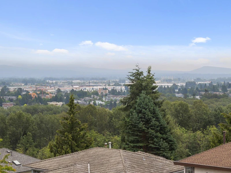 2902 Kalamalka Drive, Coquitlam BC V3C 5Z7