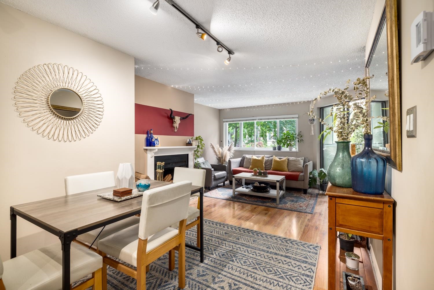 202-936 Bute Street, Vancouver, BC, V6E 1Y8
