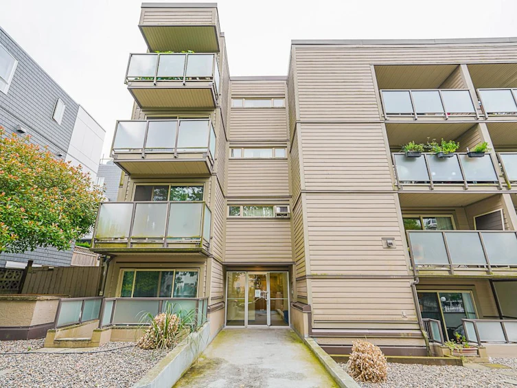 404-1864 Frances Street, Vancouver, BC, V5L 1Z7