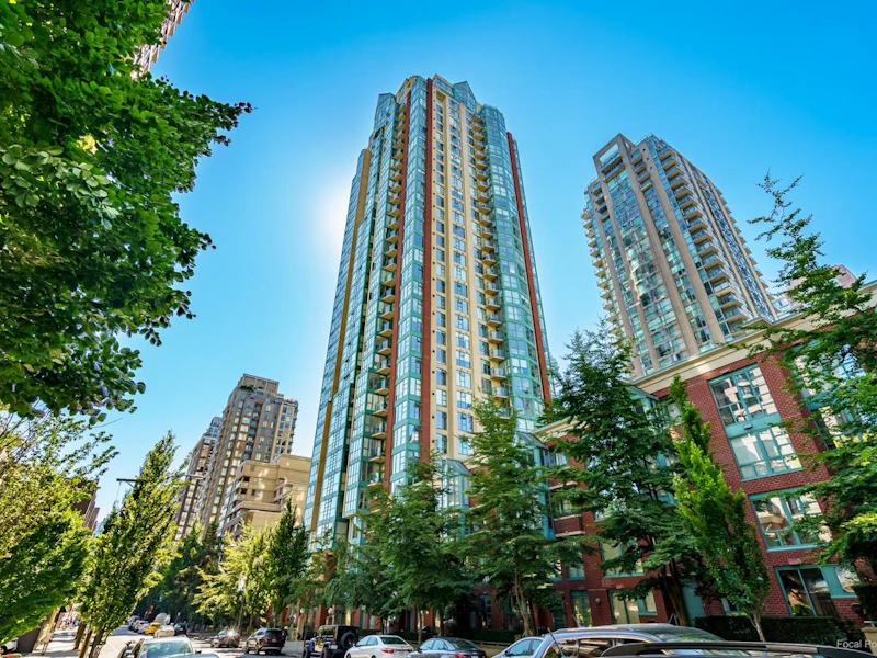 702 - 939 Homer Street, Vancouver BC V6B 2W6