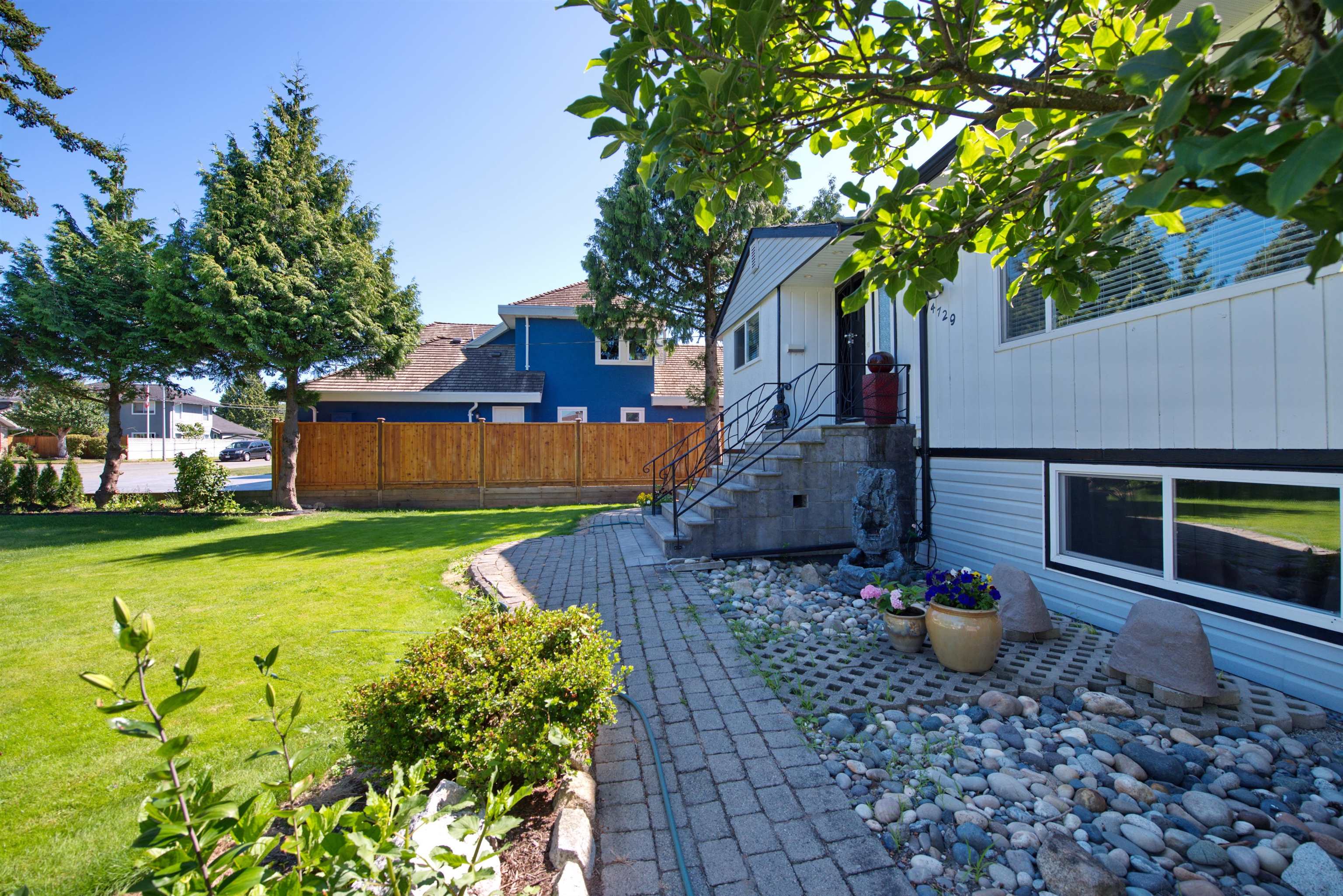 4729 64 Street, Delta, BC, V4K 3M2
