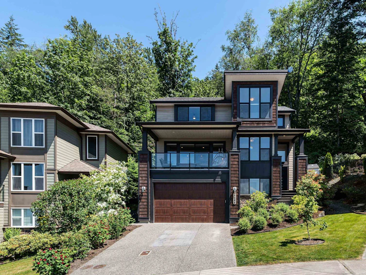5486 Maclachlan Place, Chilliwack, BC, V2R 0P3