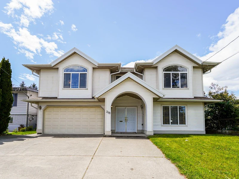 2181 Ware Street, Abbotsford BC V2S 3C4