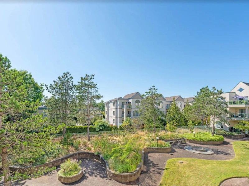 203 - 7633 St. Albans Road, Richmond BC V6Y 3W7