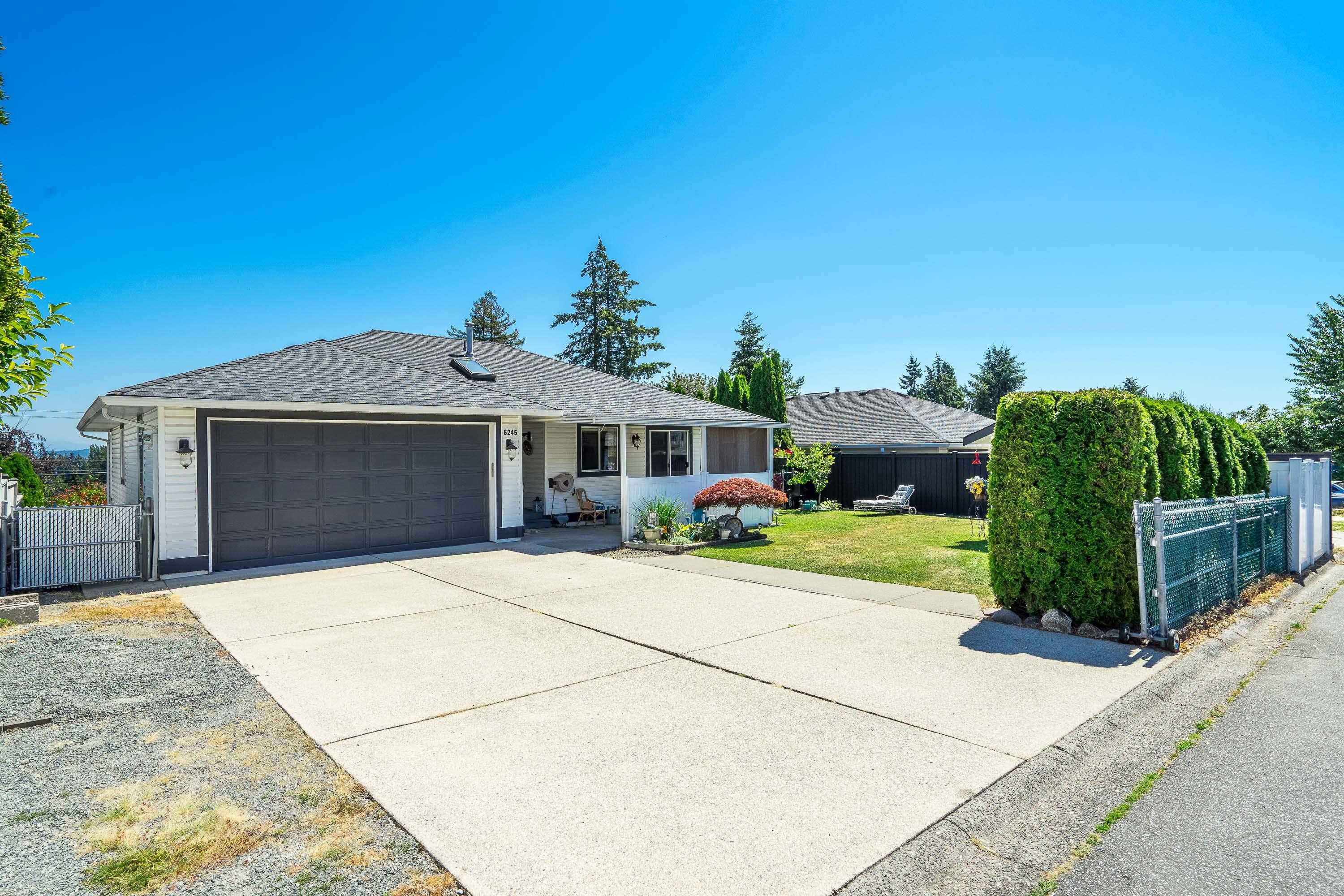 6245 192 Street, Surrey, BC, V3S 8E1