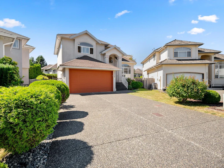 12187 63a Avenue, Surrey, BC, V3X 3G6