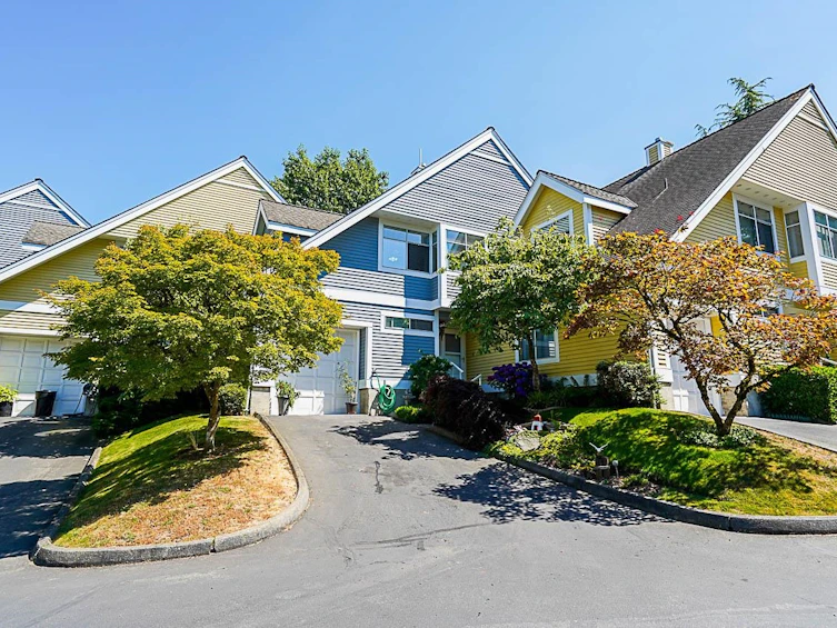 39-4847 219 Street, Langley, BC, V3A 8C1