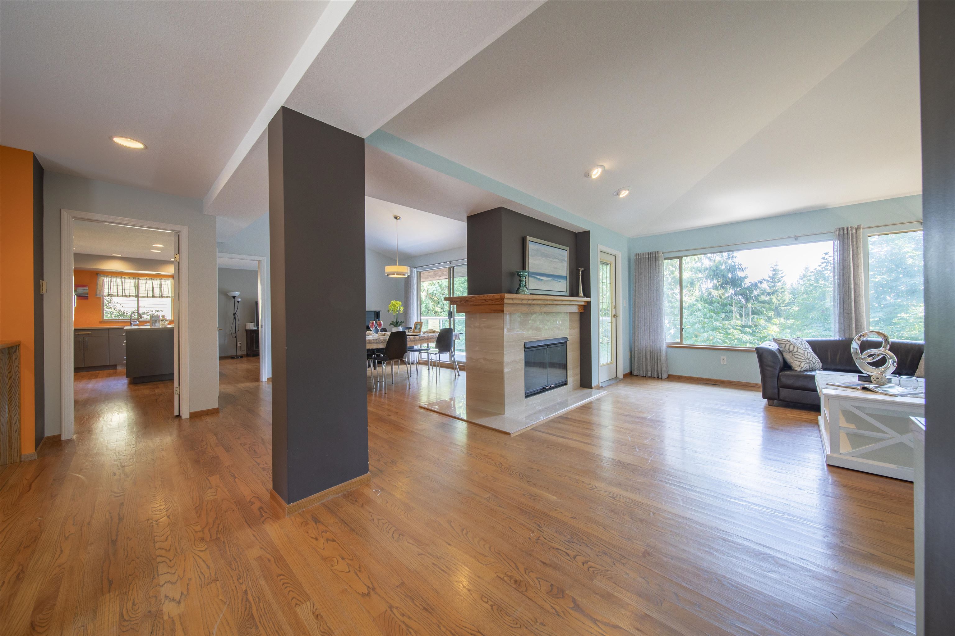 4880 Headland Drive, West Vancouver, BC, V7W 2Z3