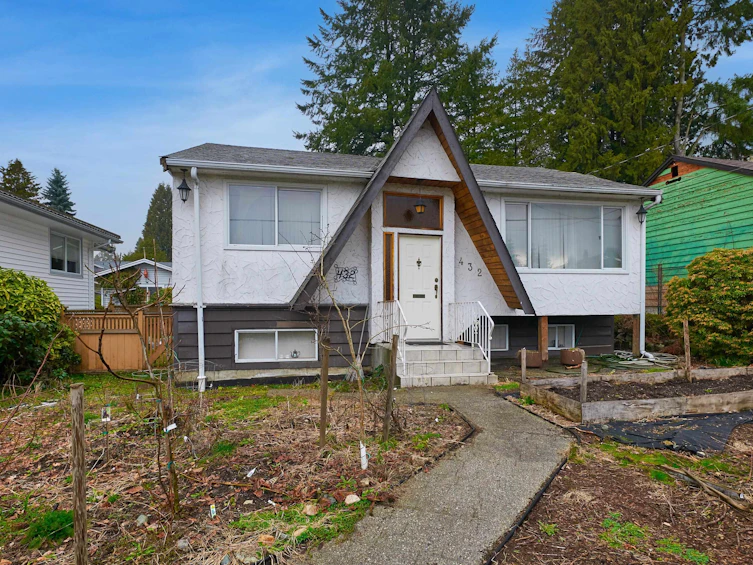 432 W 28th Street, North Vancouver, BC, V7N 2J3