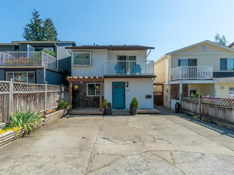 307 Nicholas Crescent, Langley BC V4W 3K9