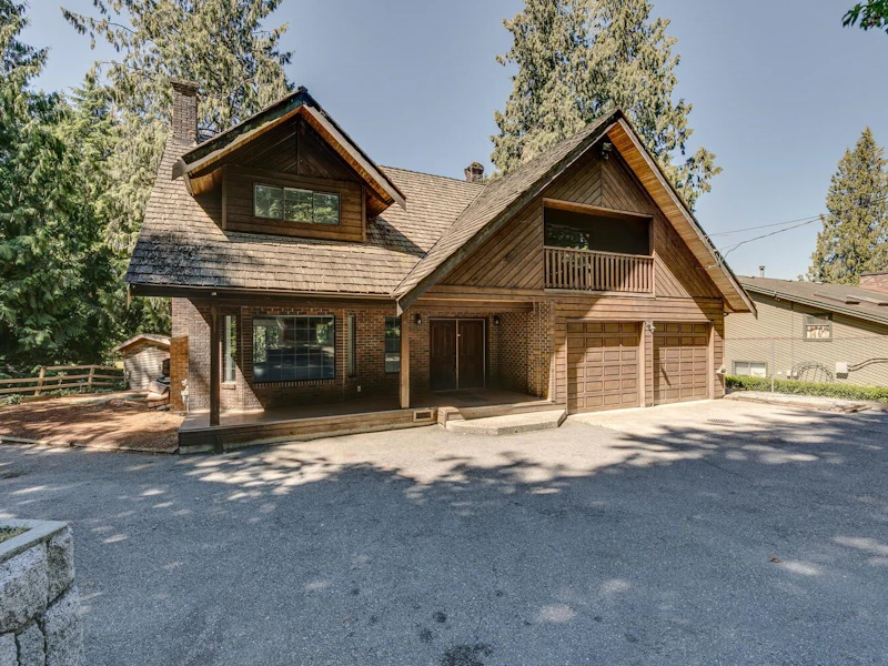 9205 Hayward Street, Mission BC V4S 1J1