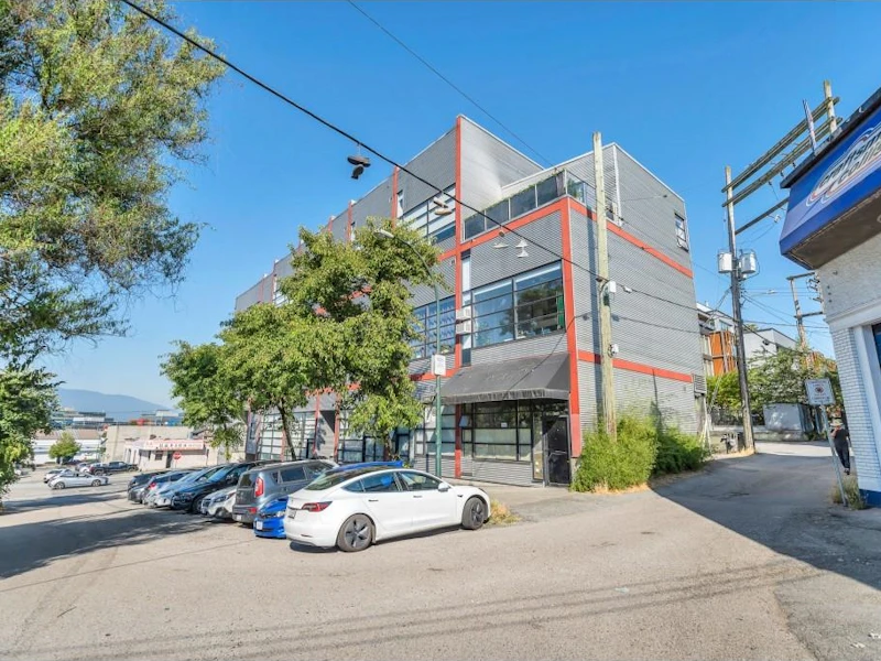 1870 Lorne Street, Vancouver BC V5T 1C9