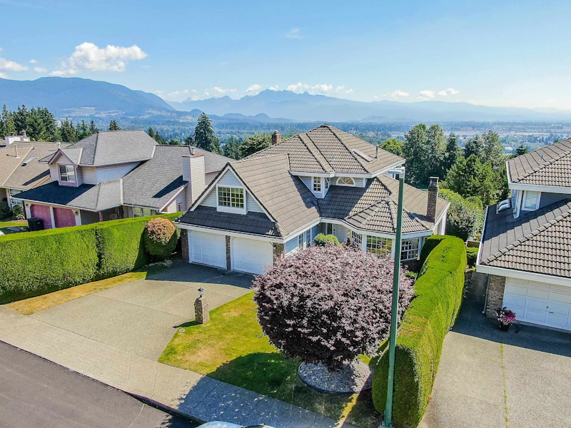 2843 Mara Drive, Coquitlam BC V3C 5L3