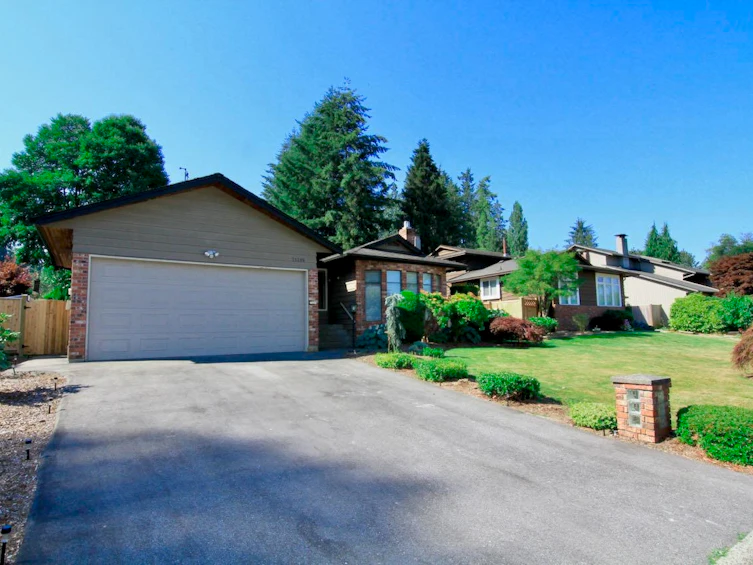 21386 126 Avenue, Maple Ridge, BC, V4R 2J3