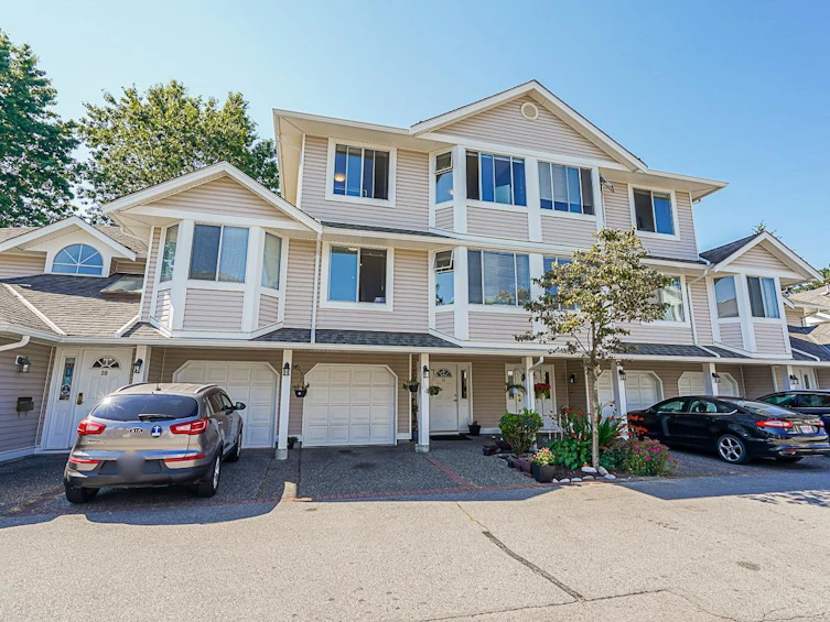 31-7955 122 Street, Surrey, BC, V3W 4T4