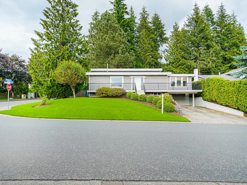 2952 Mcbride Street, Abbotsford BC V3G 1G9