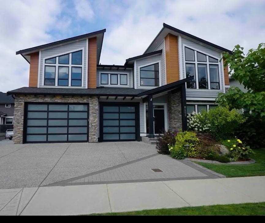8403 Mctaggart Street, Mission, BC, V2V 0G3