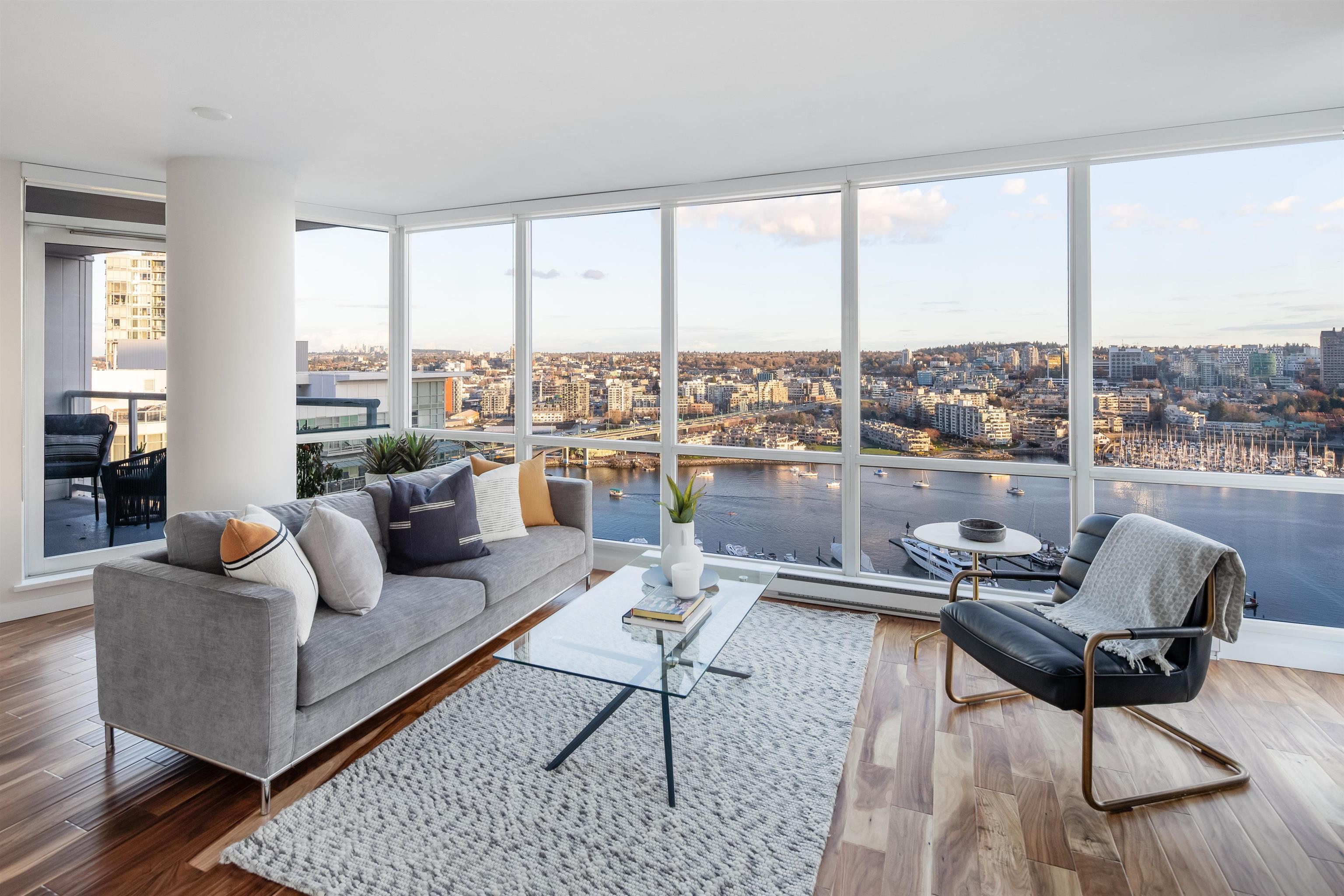 2901-193 Aquarius Mews, Vancouver, BC, V6Z 2Z2