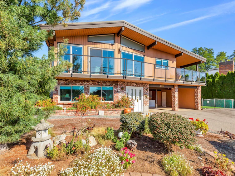 33777 4th Avenue, Mission, BC, V2V 1T5