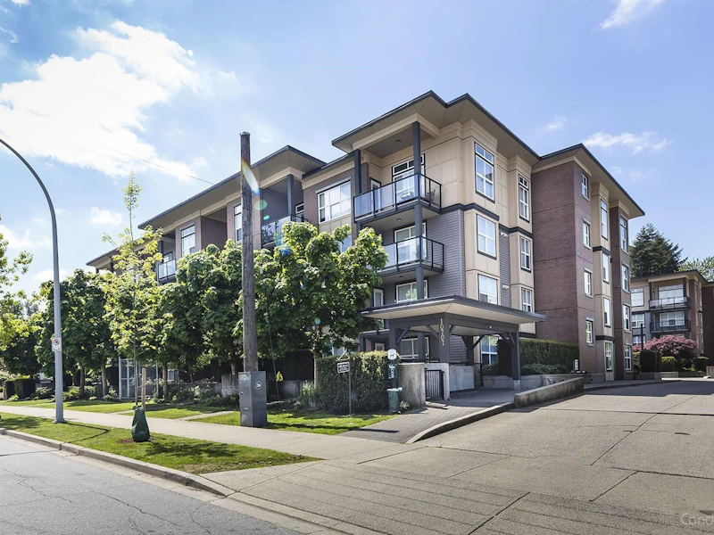 111 - 10707 139th Street, Surrey BC V3T 0B2