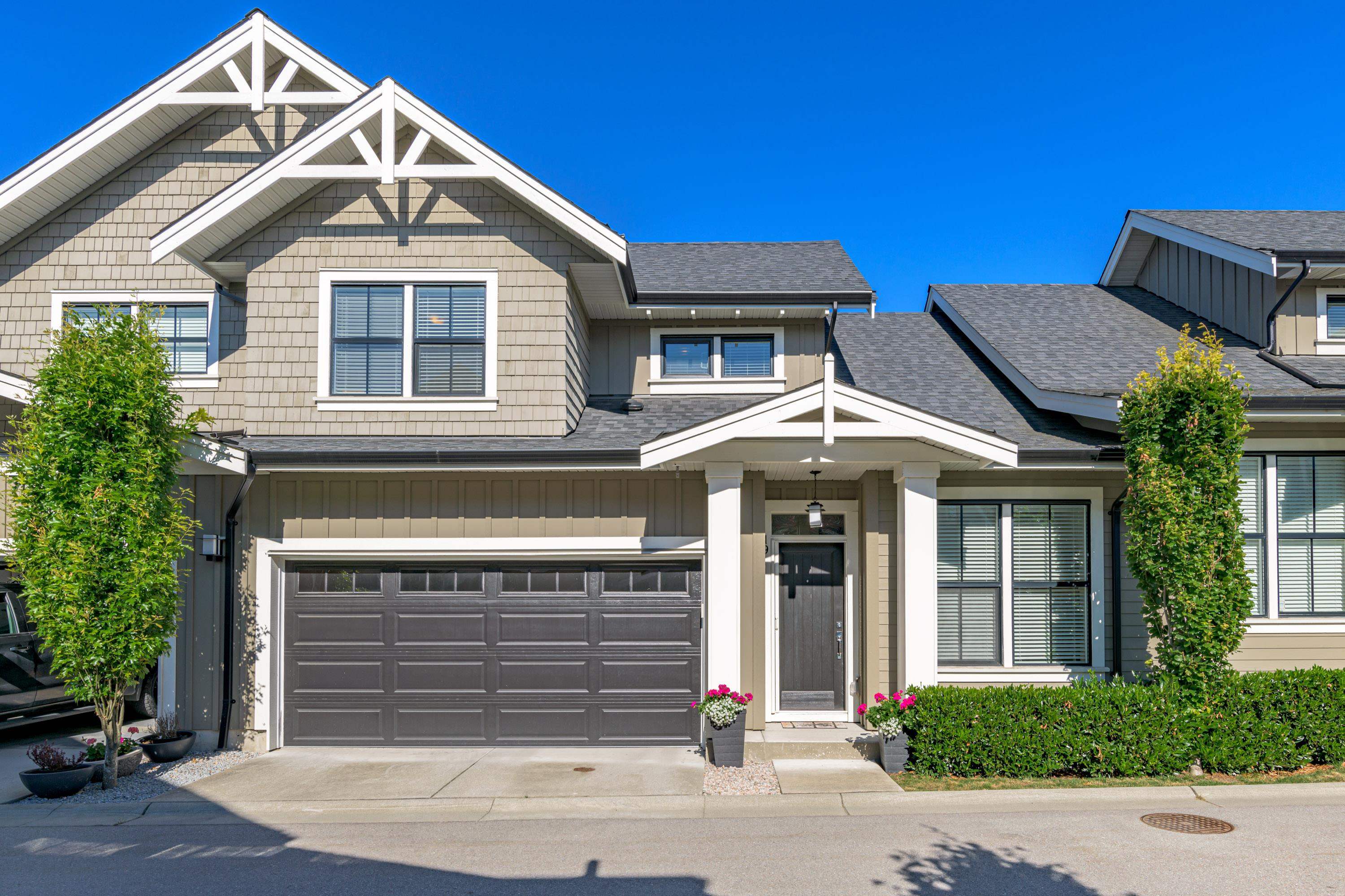 19-22057 49 Avenue, Langley, BC, V3A 8J7