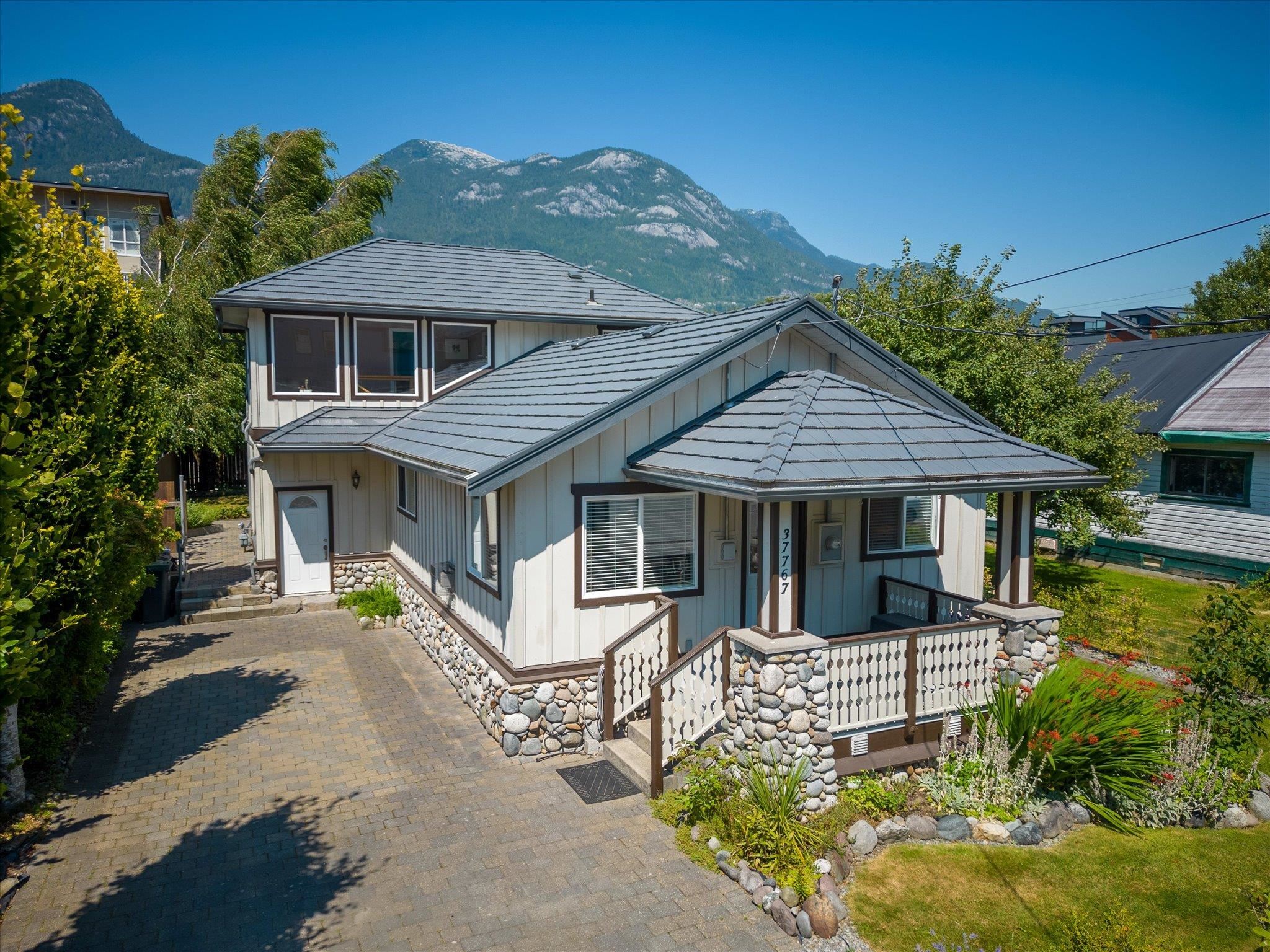 37767 Second Avenue, Squamish, BC, V8B 0R2