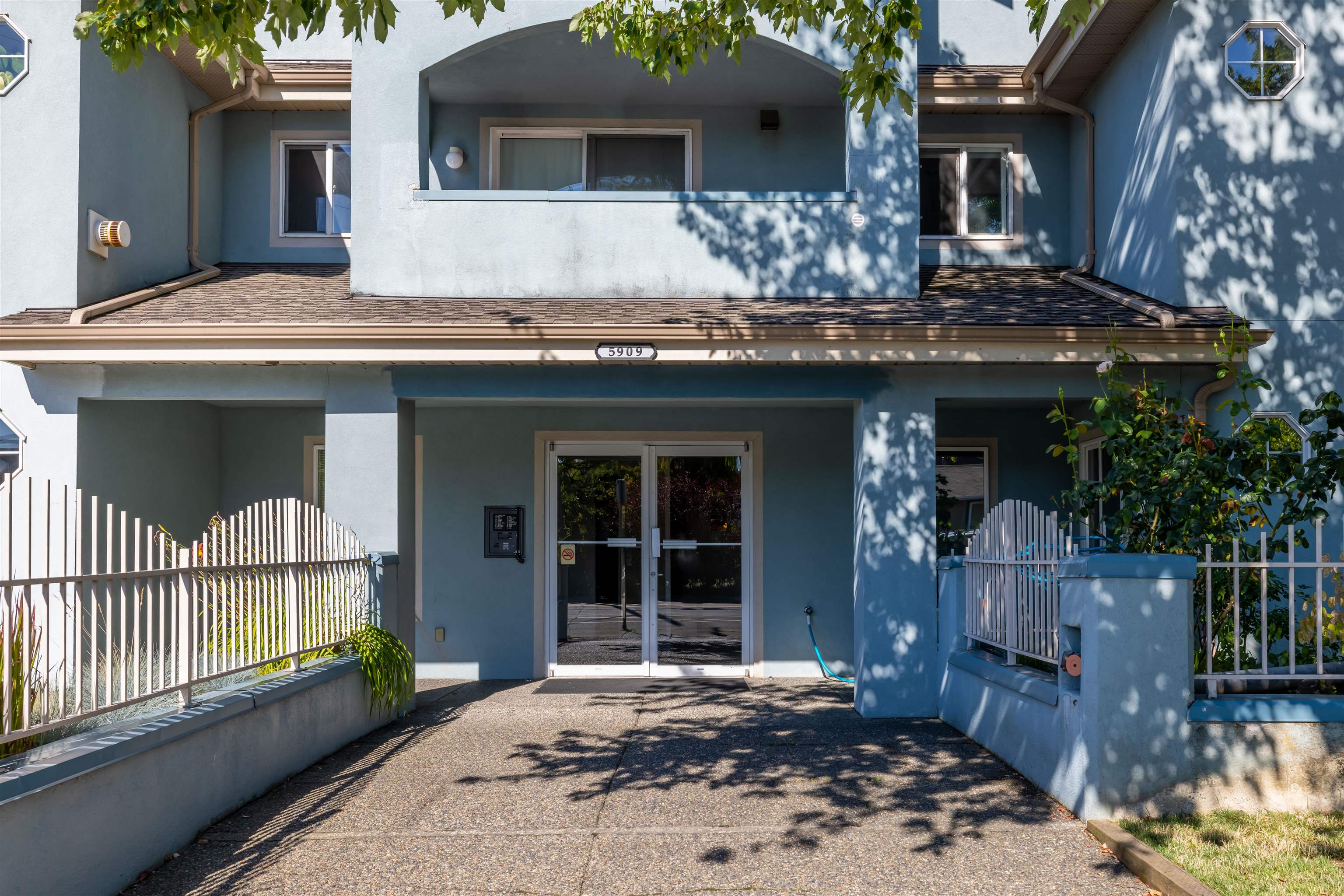 207-5909 177b Street, Surrey, BC, V3S 6J9