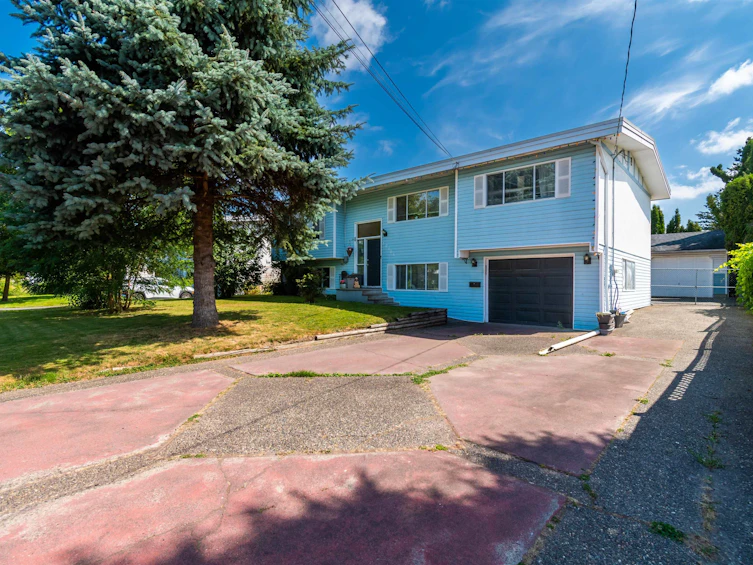 10108 Evergreen Street, Chilliwack, BC, V2P 5A6