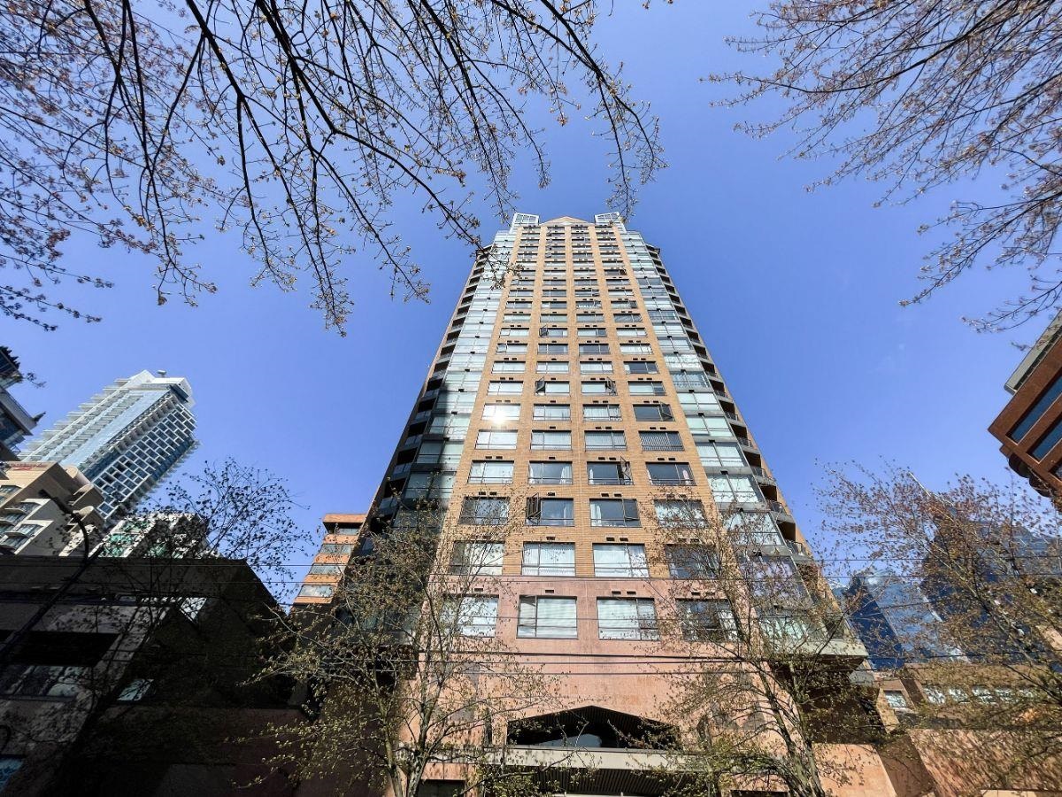 1009-1189 Howe Street, Vancouver, BC, V6Z 2X4