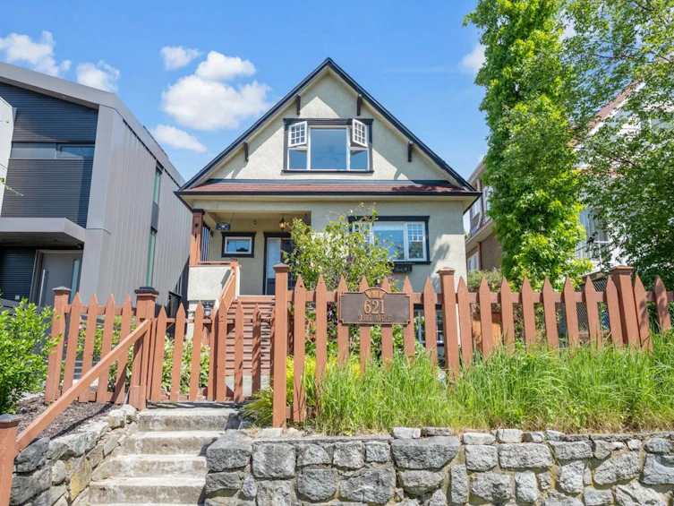 621 E 23rd Avenue, Vancouver, BC, V5V 1X9