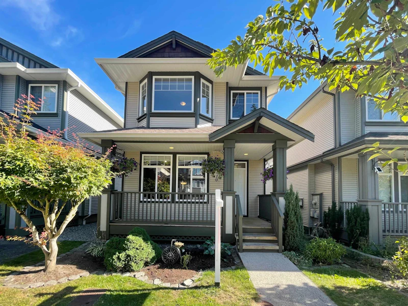 24110 102b Avenue, Maple Ridge BC V2W 2B4