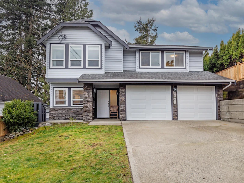 7441 Columbia Street, Mission BC V2V 4B9