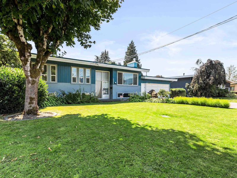 45390 Barton Avenue, Chilliwack BC V2P 1L2