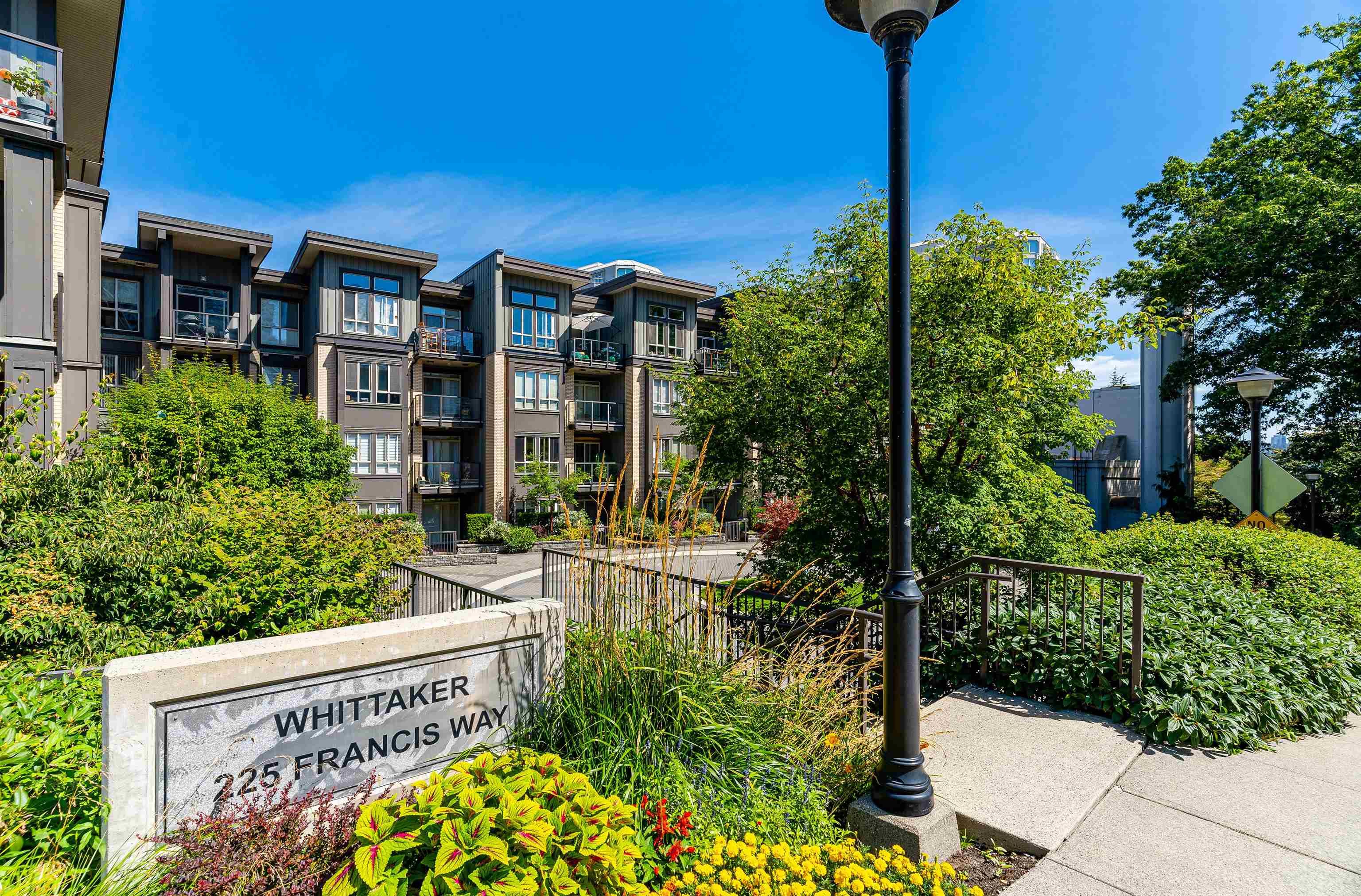 206-225 Francis Way, New Westminster, BC, V3L 0G1