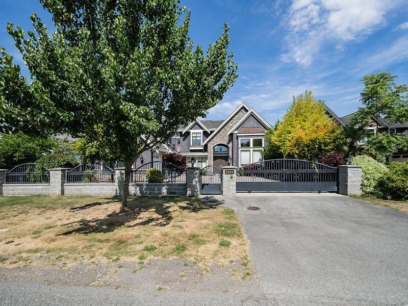 3891 Royalmore Avenue, Richmond BC V7C 1P5