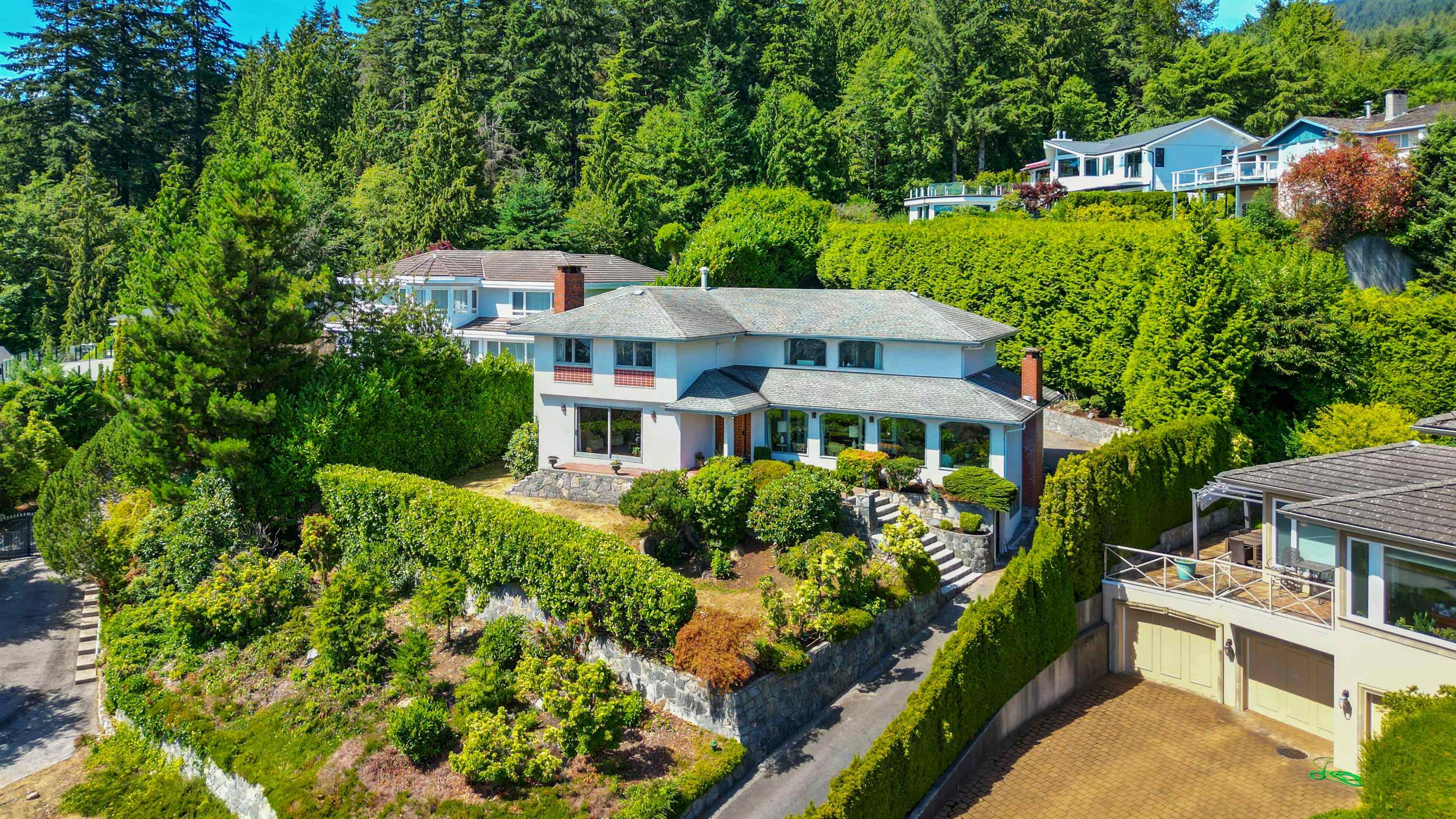 1373 Camwell Drive, West Vancouver, BC, V7S 2M6