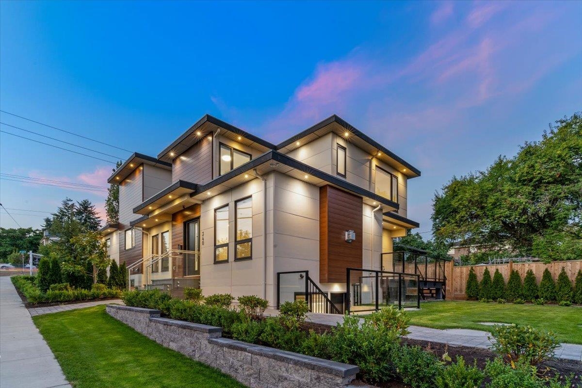 340 Ridgeway Avenue, North Vancouver, BC, V7L 1J7