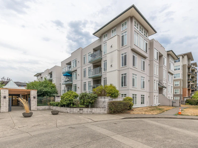 211 - 32085 George Ferguson Way, Abbotsford BC V2T 2K7