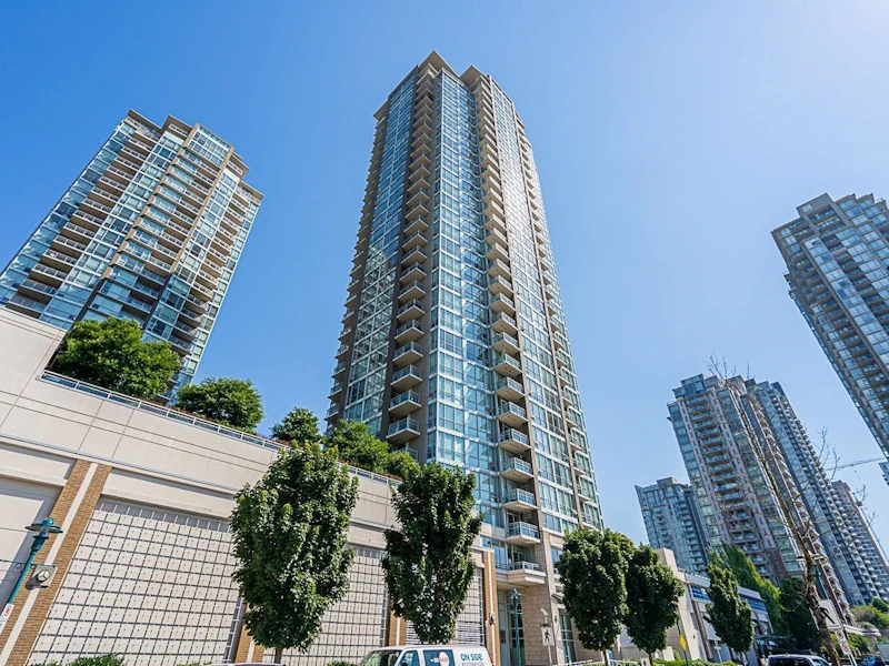 2604 - 2975 Atlantic Avenue, Coquitlam BC V3B 0C5