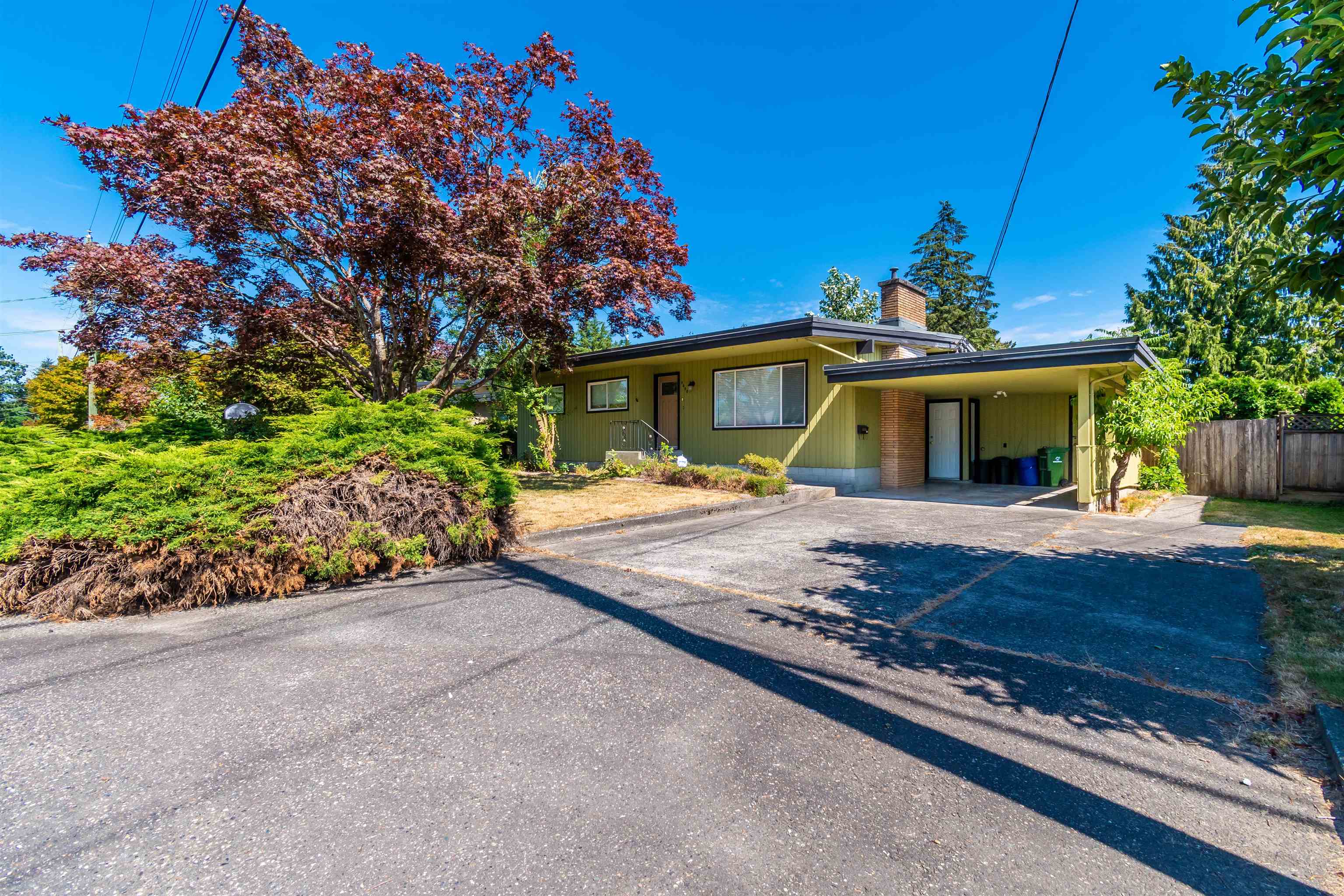 9690 Carleton Street, Chilliwack, BC, V2P 6E3