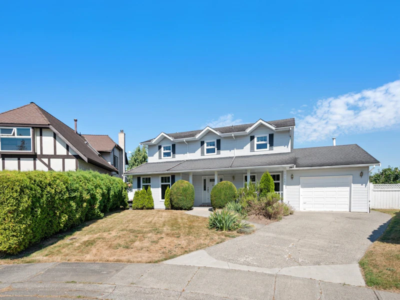 19765 51st Avenue, Langley BC V3A 7L4