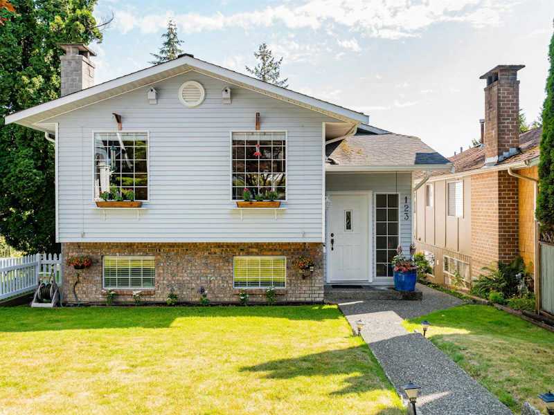 123 E 26th Street, North Vancouver BC V7N 1A6