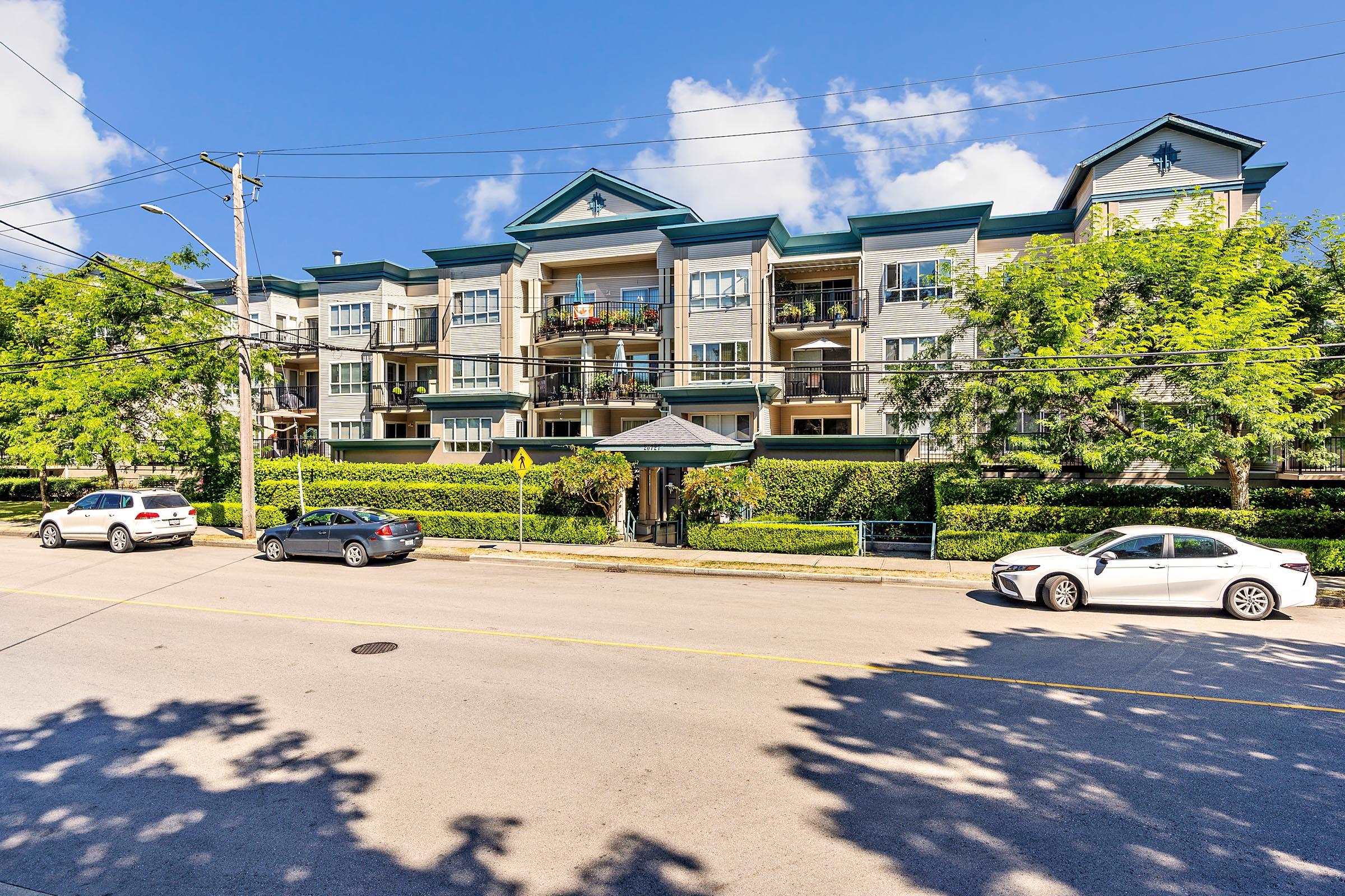 112-20727 Douglas Crescent, Langley, BC, V3A 4C1