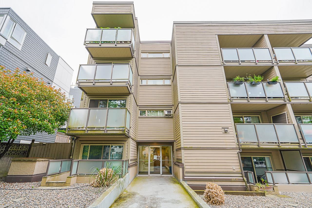 404-1864 Frances Street, Vancouver, BC, V5L 1Z7