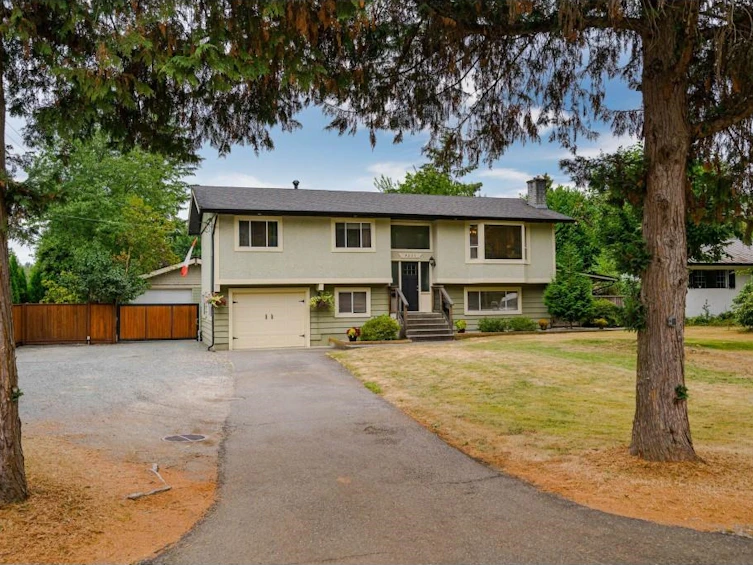 9251 Smith Place, Langley, BC, V1M 2R6