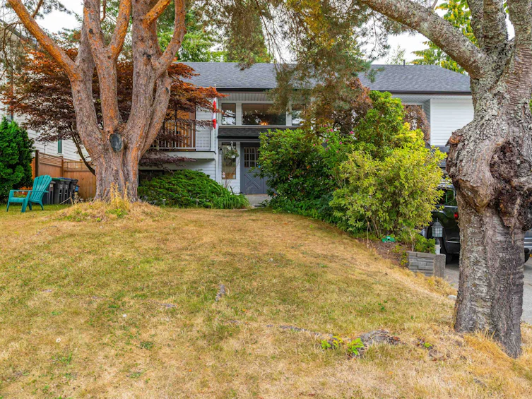 1680 133a Street, Surrey, BC, V4A 6H5