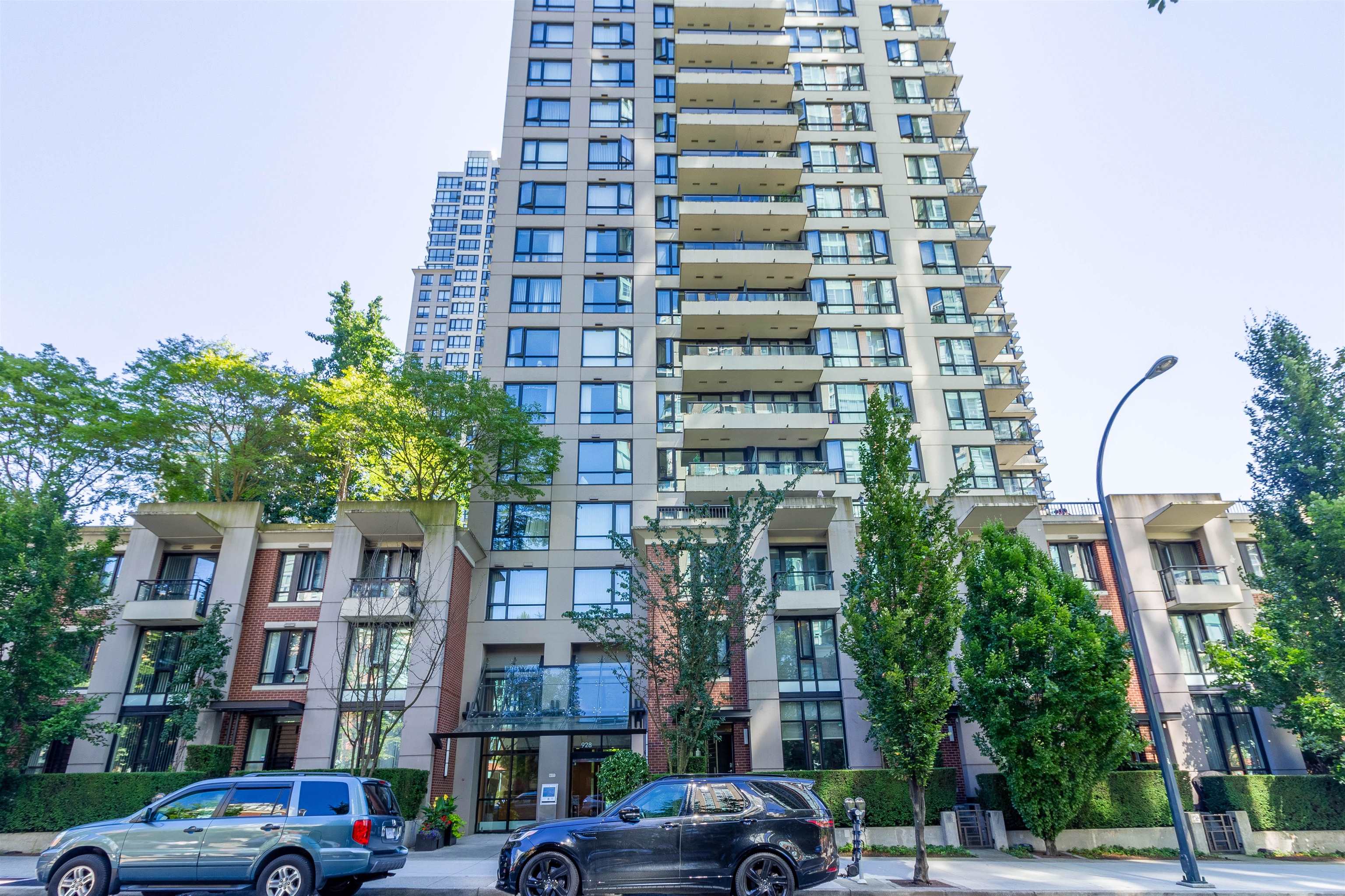2201-928 Homer Street, Vancouver, BC, V6B 1T7